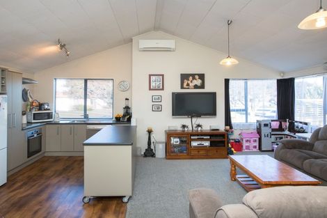 Photo of property in 23 Peppertree Glade, Kelvin Grove, Palmerston North, 4414
