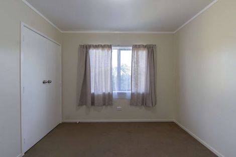 Photo of property in 12 Douglas Crescent, Fairfield, Hamilton, 3214