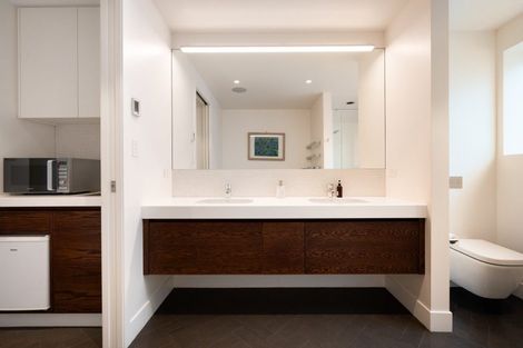 Photo of property in 307a Oceanbeach Road, Mount Maunganui, 3116