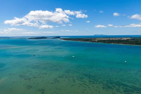 Photo of property in 26 Esplanade Road, Tahawai, 3170