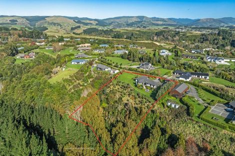 Photo of property in 69 Polson Hill Drive, Aokautere, Palmerston North, 4471