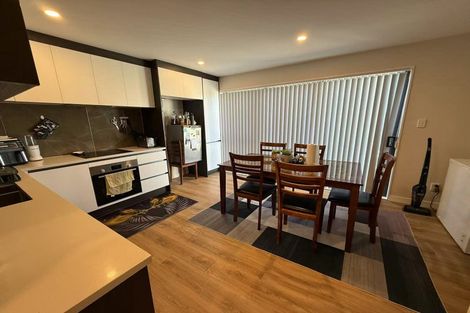 Photo of property in 309 Don Buck Road, Massey, Auckland, 0614