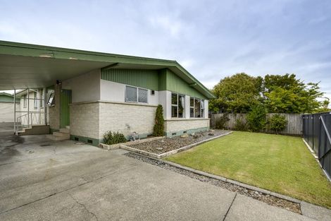 Photo of property in 35 Coventry Avenue, Tamatea, Napier, 4112