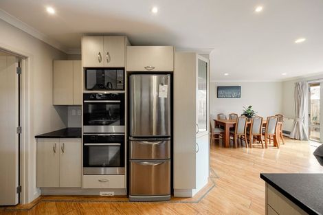 Photo of property in 52 Macfarlane Street, Hamilton East, Hamilton, 3216