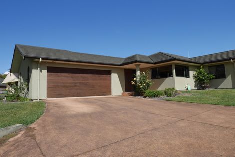 Photo of property in 15 Holmwood Park Drive, Morrinsville, 3300