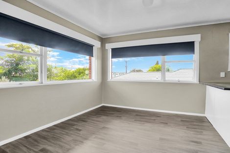 Photo of property in 739 Te Atatu Road, Te Atatu Peninsula, Auckland, 0610