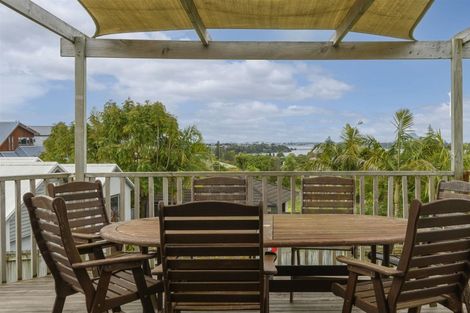 Photo of property in 15 Discovery Avenue, Welcome Bay, Tauranga, 3112