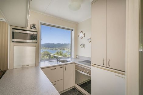 Photo of property in 144 Paku Drive, Tairua, 3508