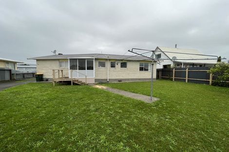 Photo of property in 36 Perth Street, Levin, 5510