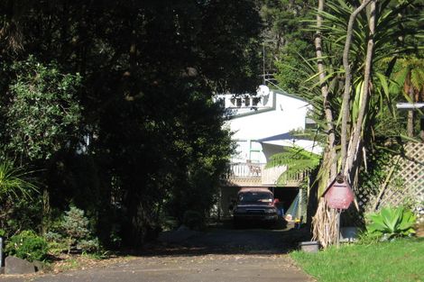 Photo of property in 15 Karapiti Place, Glen Eden, Auckland, 0602