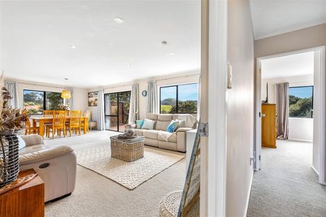 Photo of property in 22a Hammond Avenue, Hatfields Beach, Orewa, 0931