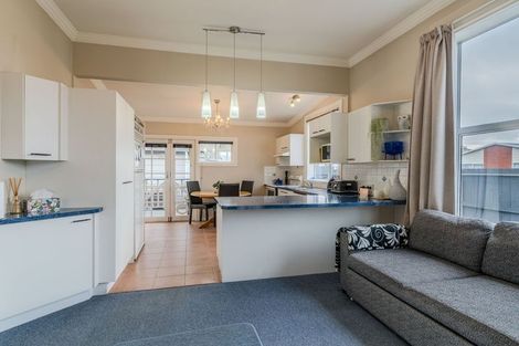 Photo of property in 196 Oxford Street, South Dunedin, Dunedin, 9012