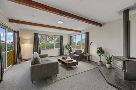 Photo of property in 4 Cabot Place, Flaxmere, Hastings, 4120