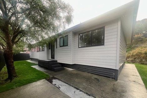 Photo of property in 441 Cambridge Terrace, Naenae, Lower Hutt, 5011