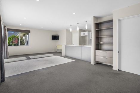 Photo of property in 12 Wattle Lane, Rangiora, 7400