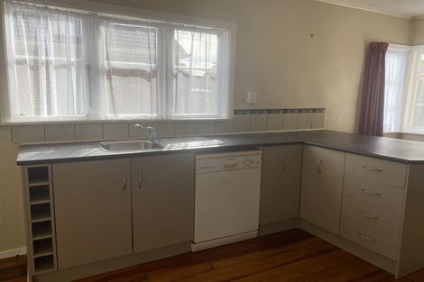 Photo of property in 77 Fraser Street, Wainuiomata, Lower Hutt, 5014