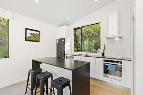 Photo of property in 1/18 Oriental Terrace, Oriental Bay, Wellington, 6011