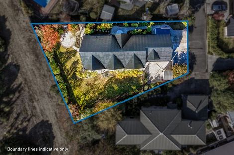 Photo of property in 11 Millcroft Place, Parklands, Christchurch, 8083