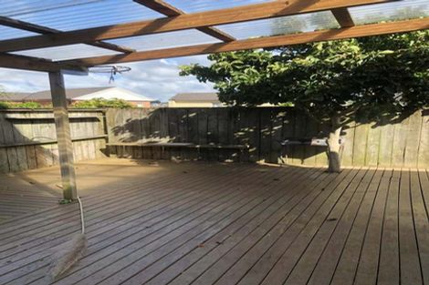 Photo of property in 71 Fields Parade, Oteha, Auckland, 0632