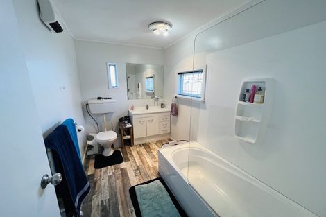 Photo of property in 77 Radley Street, Woolston, Christchurch, 8023