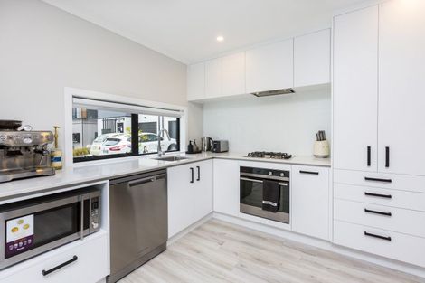 Photo of property in 9 Balmerino Lane, Wallaceville, Upper Hutt, 5018