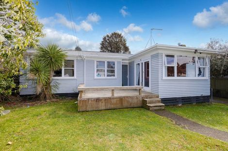 Photo of property in 24 Manapouri Place, Glenview, Hamilton, 3206