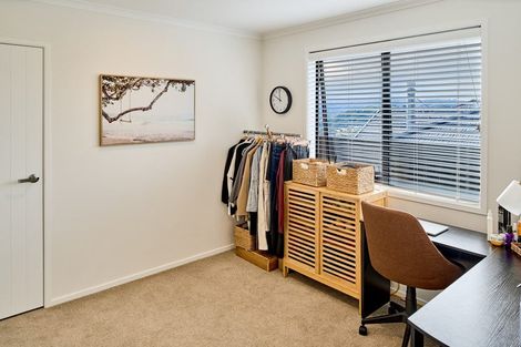 Photo of property in 6 Topsail Way, Whitby, Porirua, 5024