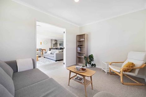 Photo of property in 11 Belmont Rise, Katikati, 3129