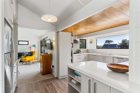 Photo of property in 12 Mountain Vista Place, Pauanui, Hikuai, 3579