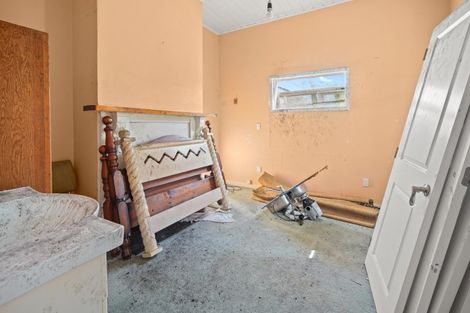 Photo of property in 11 Wilkin Street, Rotherham, 7379