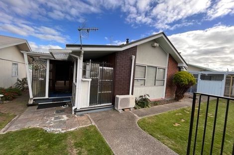 Photo of property in 7 Mccallum Street, Dannevirke, 4930