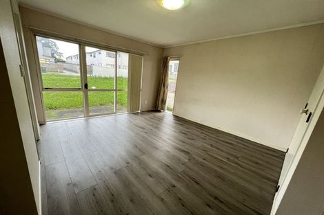 Photo of property in 1/45 Great South Road, Manurewa, Auckland, 2102
