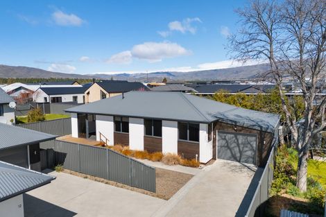 Photo of property in 12a Waenga Drive, Cromwell, 9310