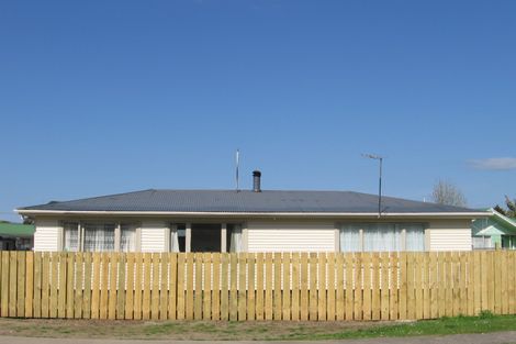Photo of property in 5 Cherrywood Place, Western Heights, Rotorua, 3015