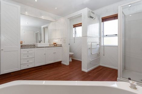 Photo of property in 35 Mansfield Drive, Kaiapoi, 7630