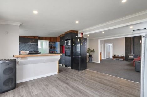 Photo of property in 32 Flower Street, Bulls, 4818