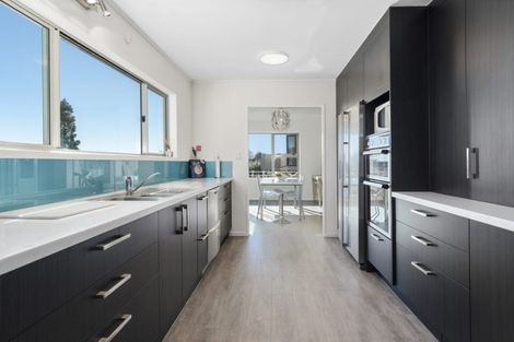 Photo of property in 22 Takapu Street, Matua, Tauranga, 3110