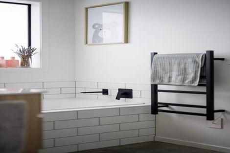 Photo of property in 107 Hare Puke Drive, Flagstaff, Hamilton, 3210