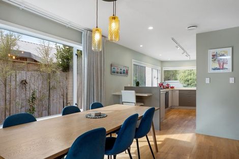 Photo of property in 60 Arnold Street, Sumner, Christchurch, 8081