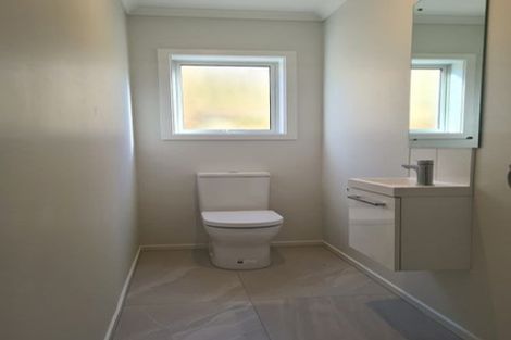 Photo of property in 47 Stockport Grove, Churton Park, Wellington, 6037