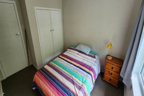 Photo of property in 23 Holmes Grove, Naenae, Lower Hutt, 5011