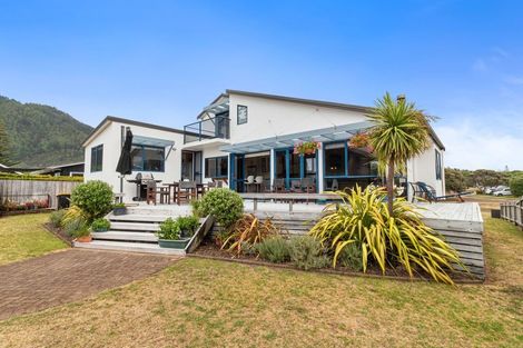Photo of property in 24 Champion Place, Pauanui, Hikuai, 3579