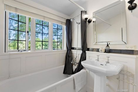 Photo of property in 17a Jellicoe Street, Greytown, 5712