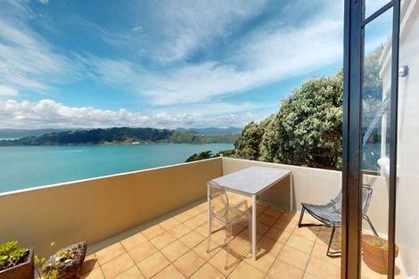 Photo of property in 79u2 Grafton Road, Roseneath, Wellington, 6011