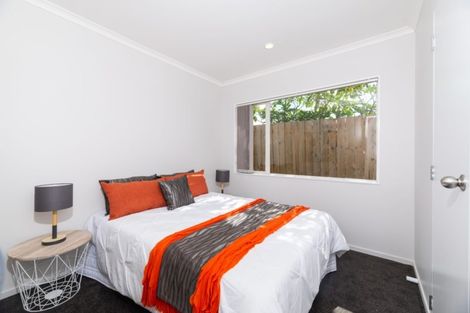 Photo of property in 12 Glenpark Place, Favona, Auckland, 2024