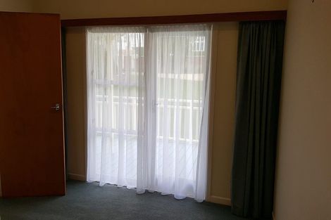 Photo of property in 28 Overtoun Terrace, Hataitai, Wellington, 6021