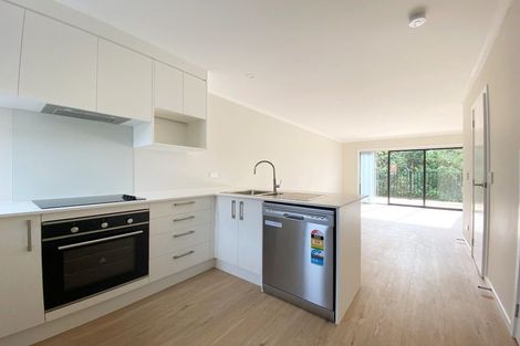 Photo of property in 2/125b Metcalfe Road, Ranui, Auckland, 0612