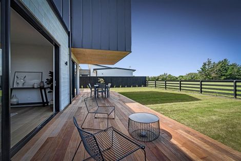 Photo of property in 33 Frank Ernest Crescent, Prebbleton, 7604