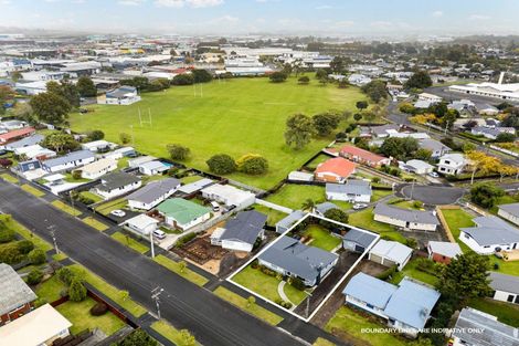 Photo of property in 32 Cecil Street, St Andrews, Hamilton, 3200