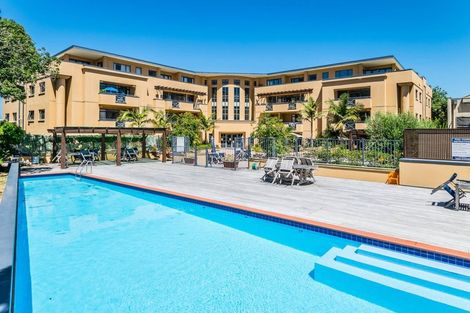 Photo of property in 51 Rangitoto Terrace, Milford, Auckland, 0620